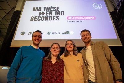 Photo de Charbel Abi Saad, Claire Maussire, Lucie Levaillant et Julien Godard qui se sont qualifiés lors de la sélection angevine du concours, le 4 mars